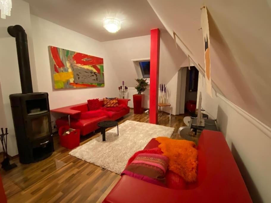 Ferienwohnung In Historischer Villa Mit Gartennutzung Фюрт им Валд Екстериор снимка